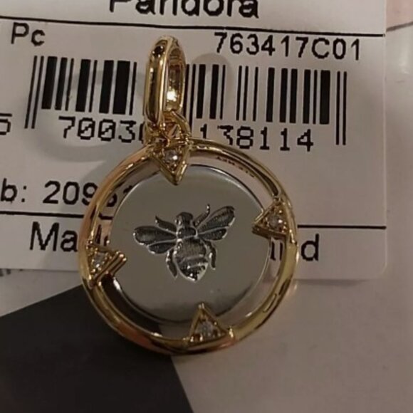 Authentic PANDORA SS and 14k plated Two-tone Bee Medallion Charm 763417C01 - Picture 7 of 13
